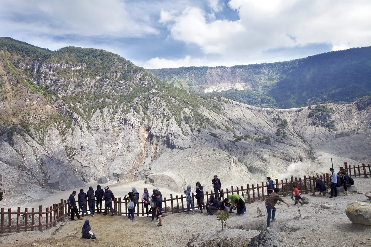 Tangkuban Perahu